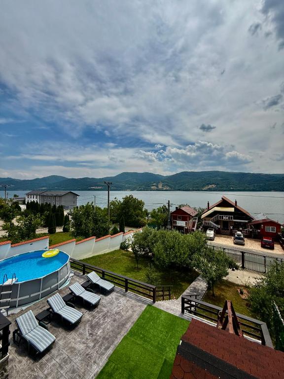 Casa Andrei, Eşelniţa