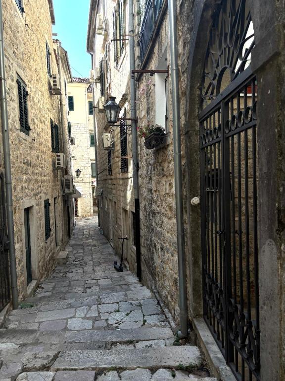 Apartman HOME Kotor - 2