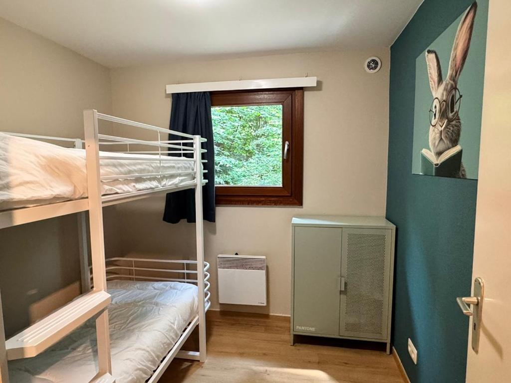 Orée du Bois, Petit Mesnil