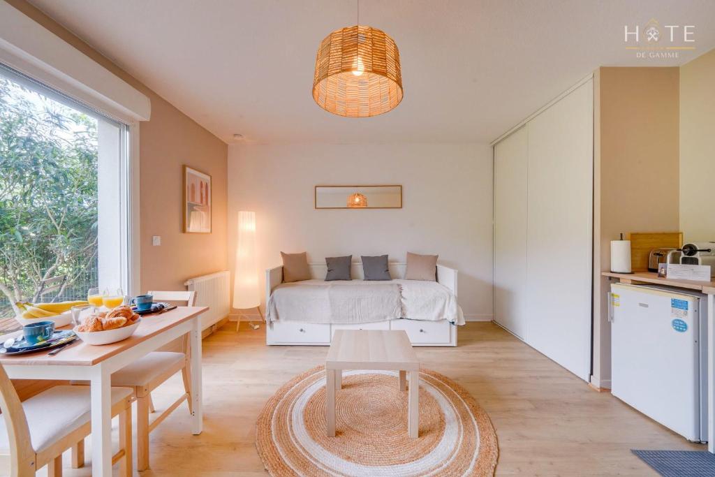 Studio central, proximité immédiate Aéroport, Mérignac