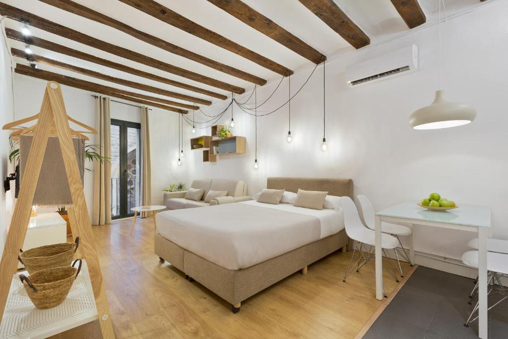 Ola Living Born - 4