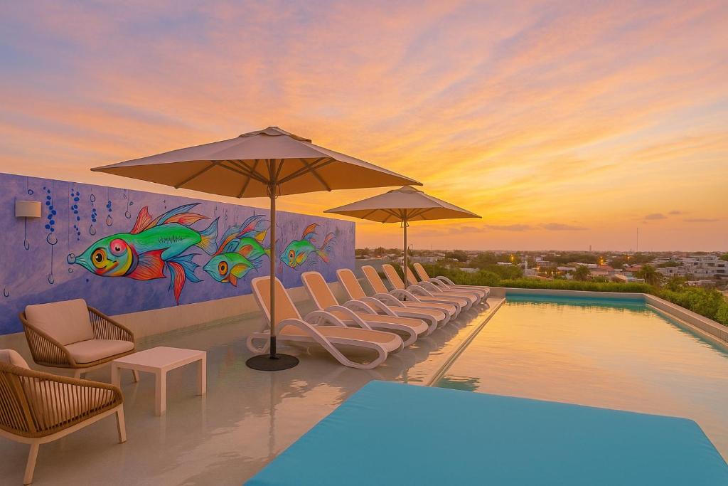 A-Nah Apartments, Rooftop Pool, walking distance to 5th avenue - 1