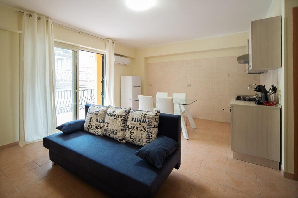 MIlly House - 4