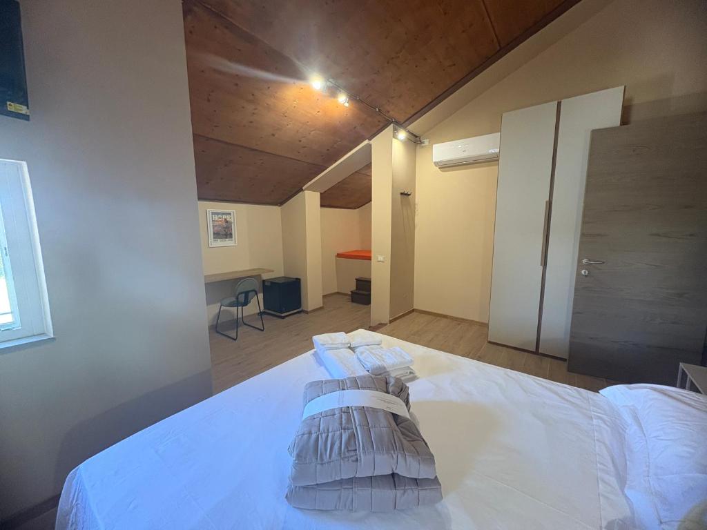 UGO Luxury Rooms - 5