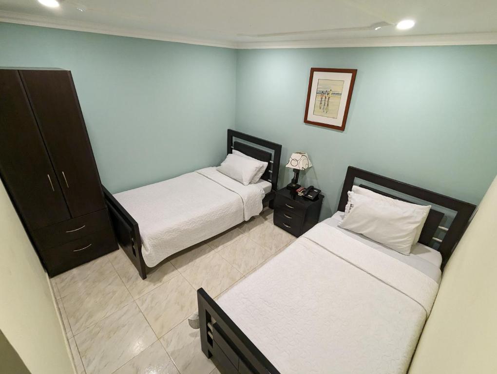Hotel Sweet Home - 5