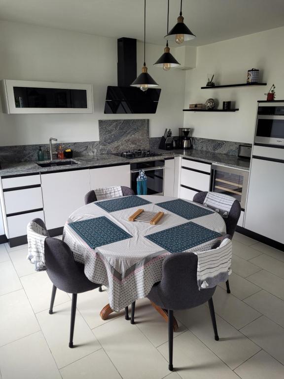 Ecume de mer, véritable maison de vacances à 400 m des plages - 4