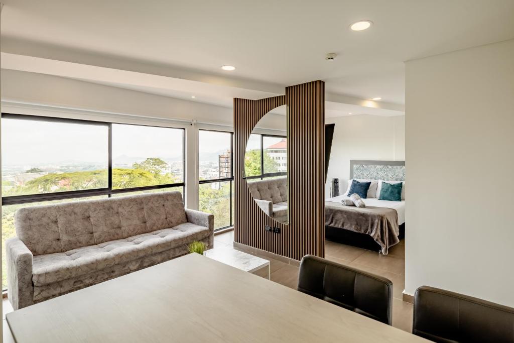 Elegante apartamento nuevo en Pereira con vistas a la montaña - 5
