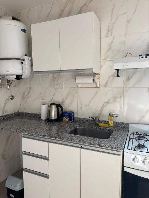 Loft moderno - pasos Av pellegrini - Centro - 1