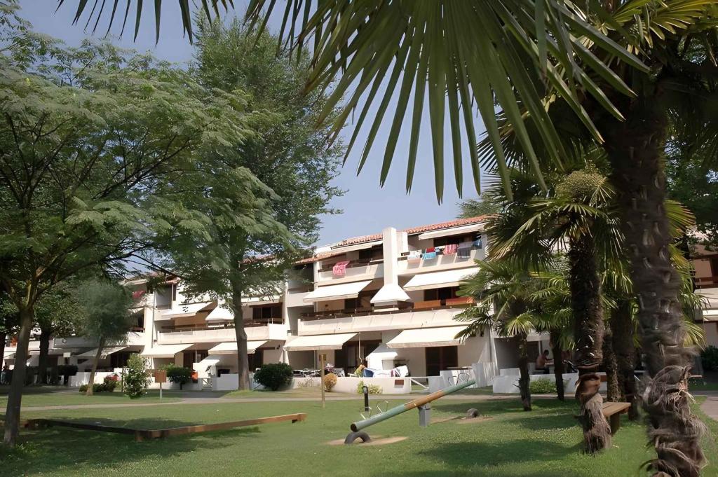 Holiday Village Los Nidos Bungalows and Apartments in Lignano 21694 - 1