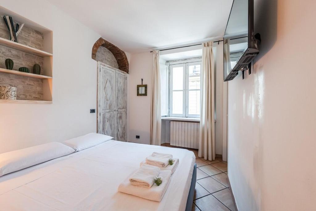 Savona Bilo13 Fashion Spot metro a 5 minutes WIFI and AC - 5