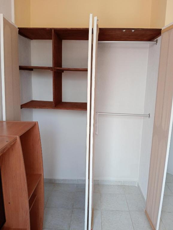 Amplio cuarto con baño privado Casa Kuri - 3