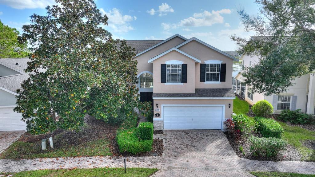 122 Windsor Place, Davenport