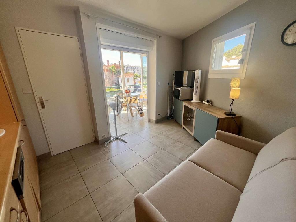 Appartement T2 à Cavalaire, proche plage pour 4 pers, ascenseur inclus - FR-1-226B-242 - 4
