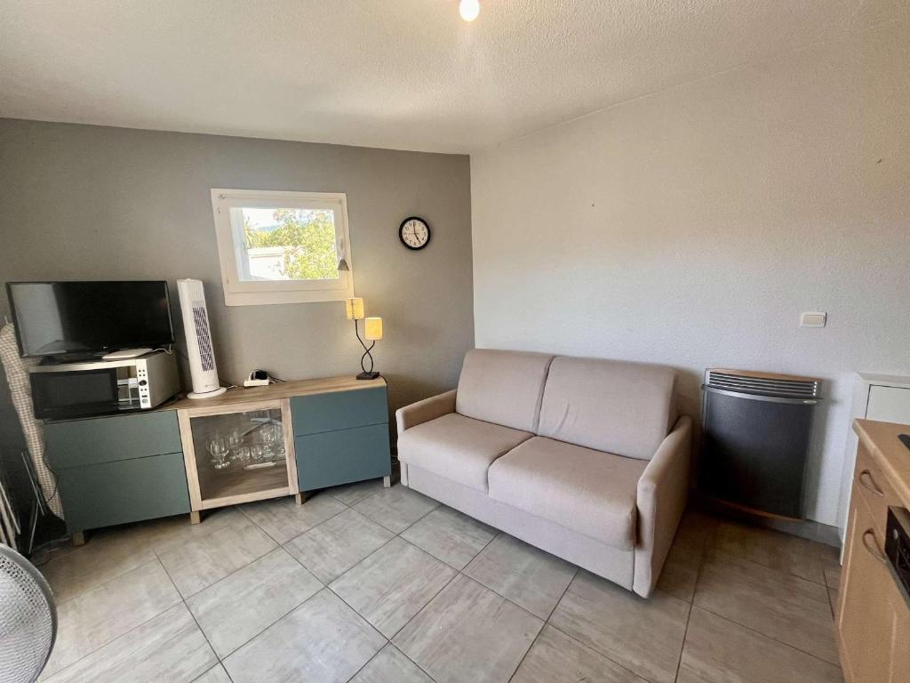Appartement T2 à Cavalaire, proche plage pour 4 pers, ascenseur inclus - FR-1-226B-242 - 5