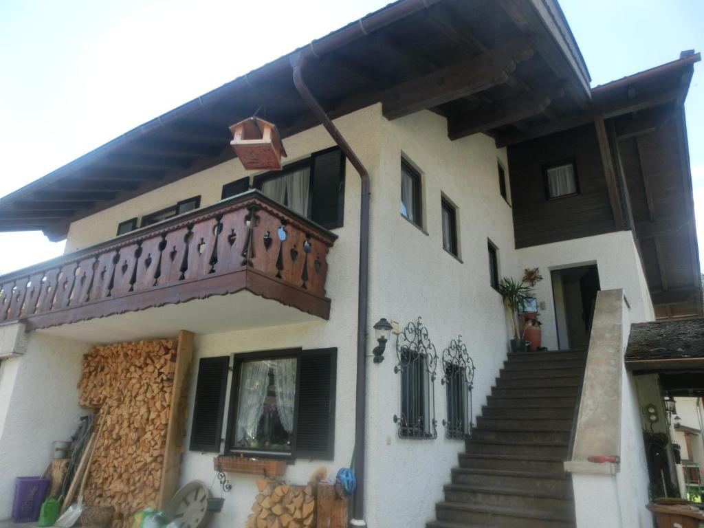 Haus Daheim Mittenwald Book Your Hotel With Viamichelin