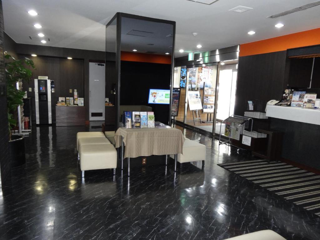 Lobby, APA Hotel Hamamatsu Eki-Minami in Hamamatsu