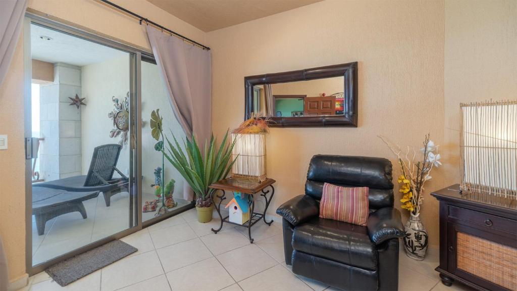 Sonoran Sun - 4