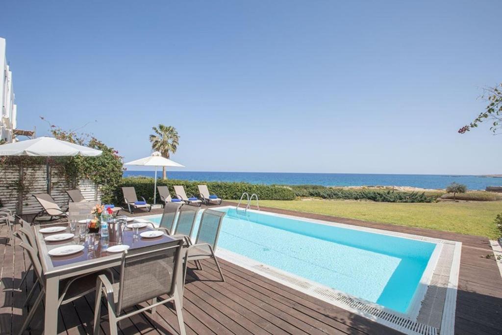 Beachfront villa close to Protaras, 1271, Protaras
