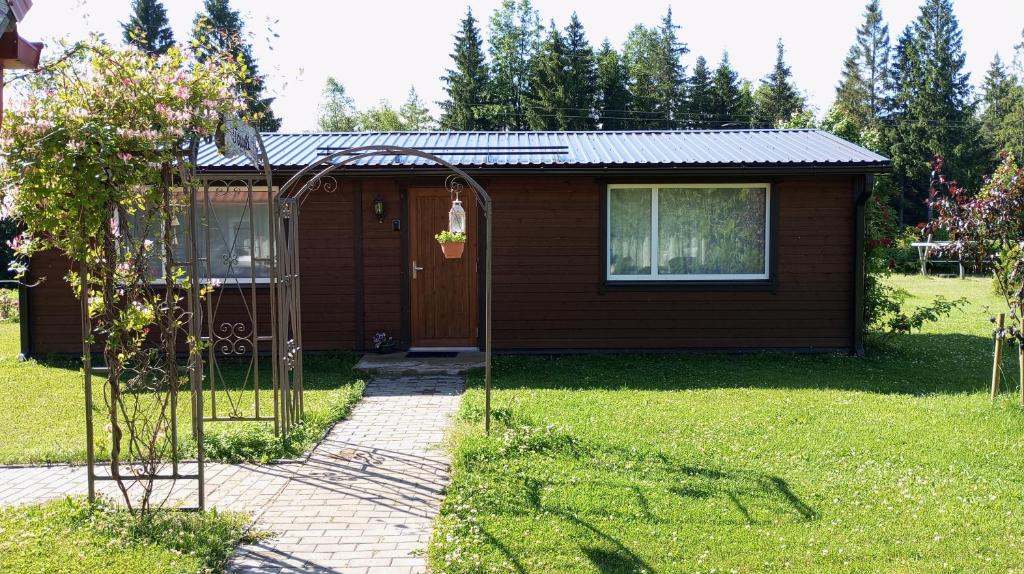 Taali Hoovimaja, Jaakna