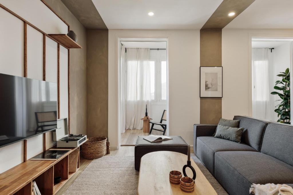 Takalik - 4 bedrooms and office in l'Eixample Esq., Barcelona