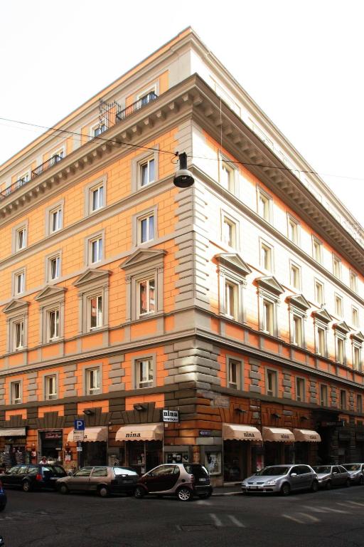 Hotel Exterior Image