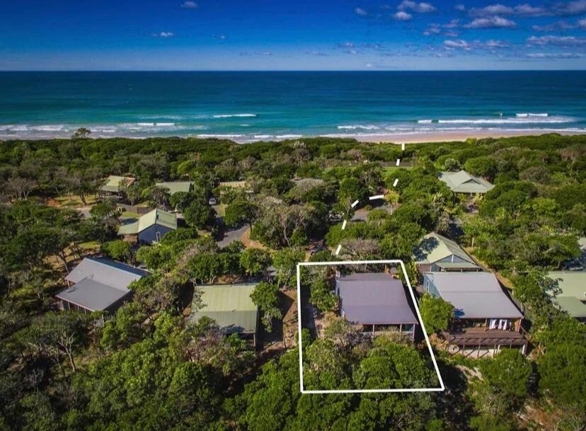 #10 Tide - BRAND NEW Luxury Cabin Steps from Tallows Beach, Suffolk Park