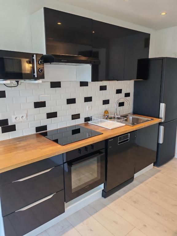 Superbe appartement JUAN LES PINS 2 min des plages - 4
