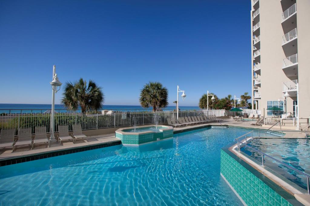 Wyndham at Majestic Sun 2BR Apartment with Resort Access, Destin