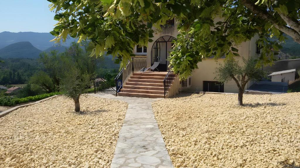 Gite Du Haut - Le Petit Tilleul, Condorcet