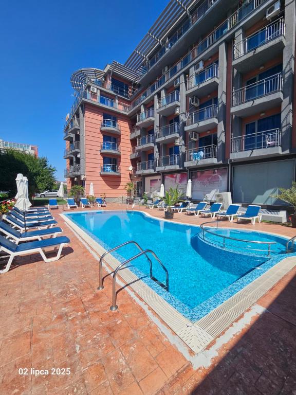 Cacao Residence, Slunečné pobřeží