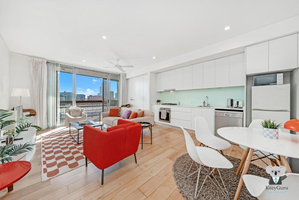 KozyGuru | Central Station | Stylish Urban Retreat, Sydney