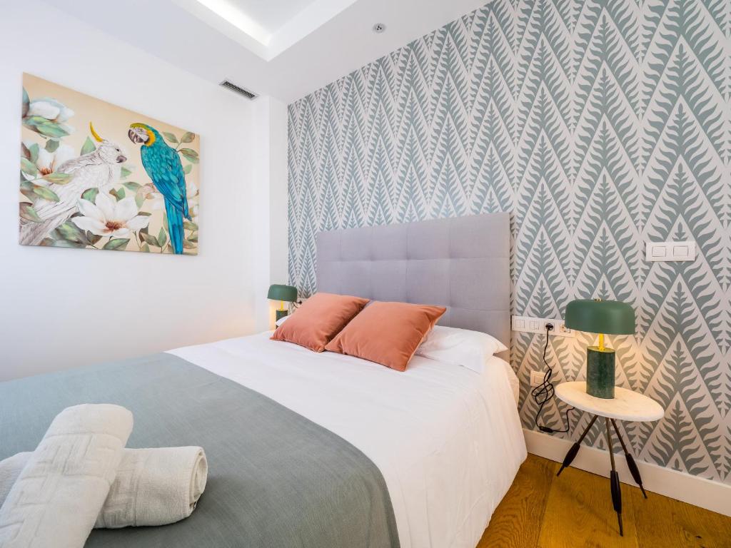 CENTRAL SUNNY PENTHOUSE - Premium apartment - 4