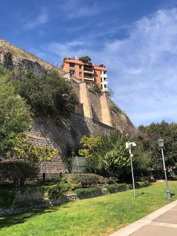 Historic Casa al Bastione - Free Parking - Cagliari Centro - 4