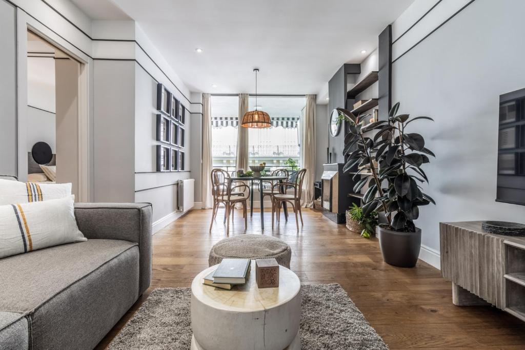 Salerno - 1 bedroom in Salamanca - 2