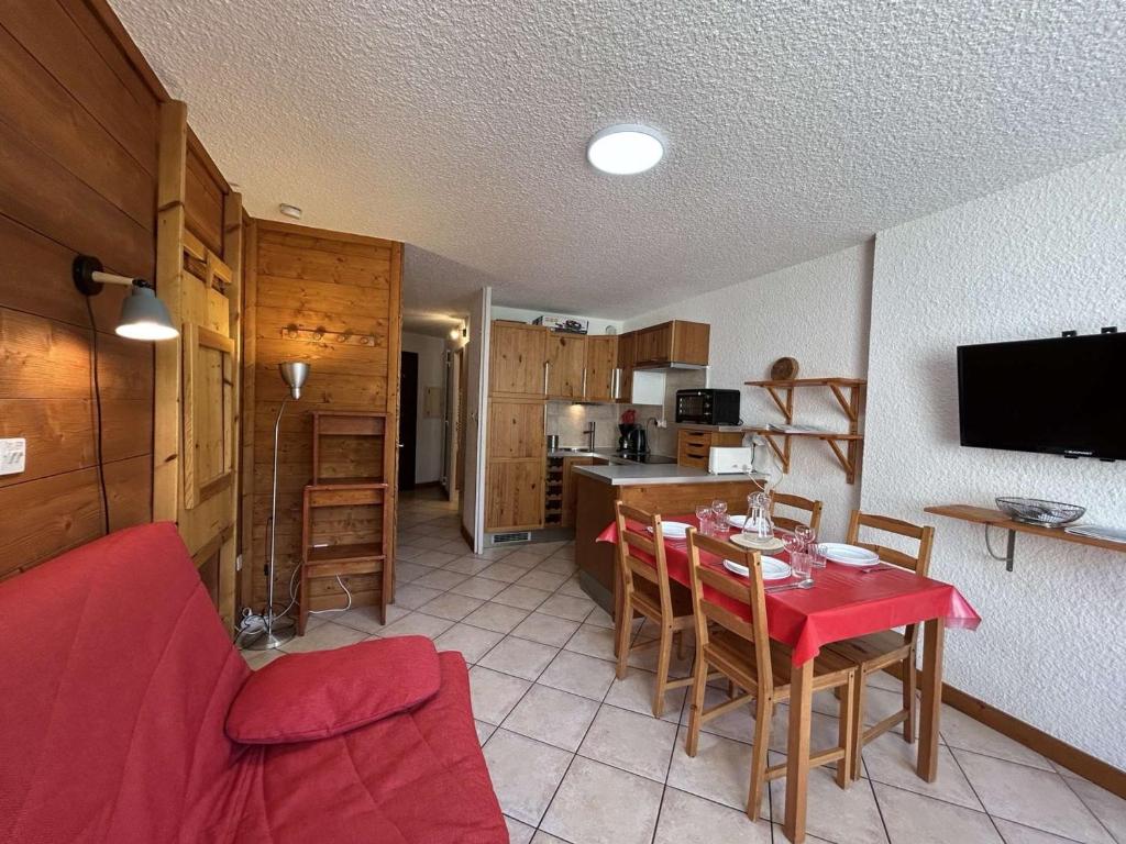 Studio modernisé PMR, balcon sud 4 pers - Montgenèvre - FR-1-330D-33, Montgenèvre