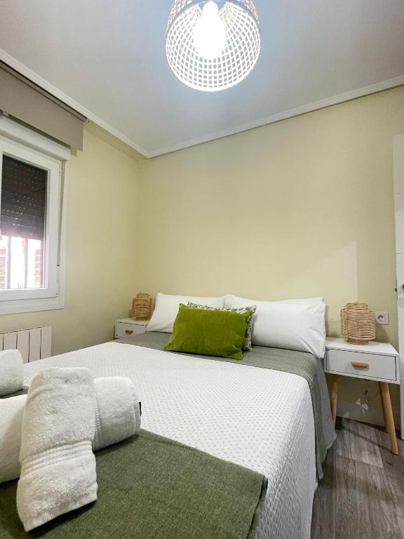 Tranquilo, claridad, ascensor, centro de Bilbao, Bilbao