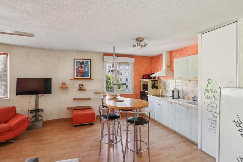 Charmant Appartement T2 - Garage - 2