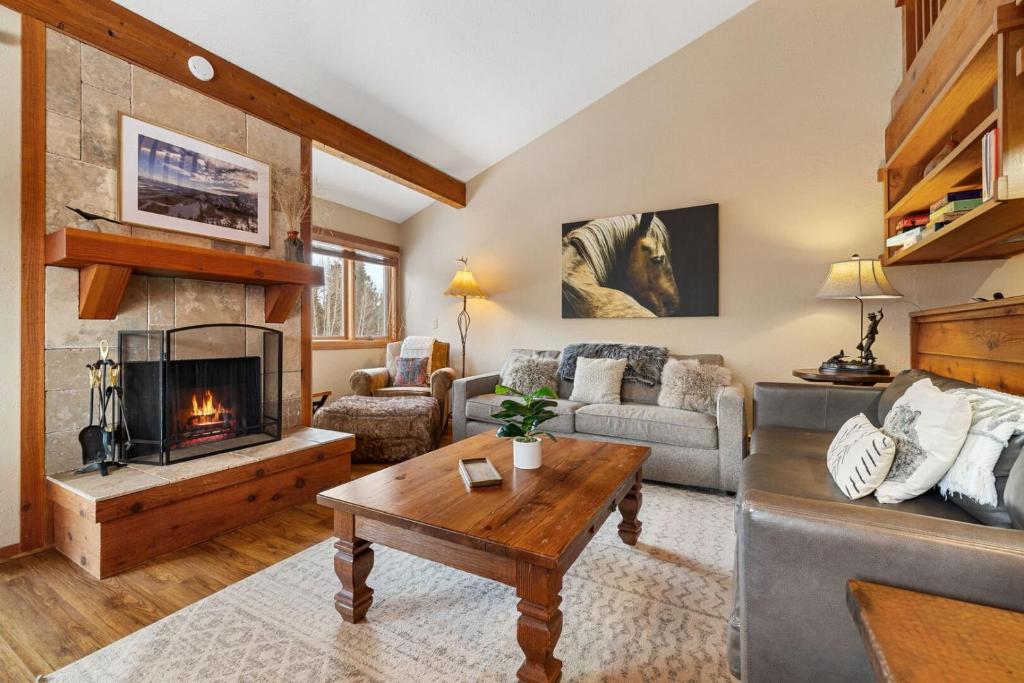 RMR: Thistle 921 Condo in The AspensWilsonWY, Wilson