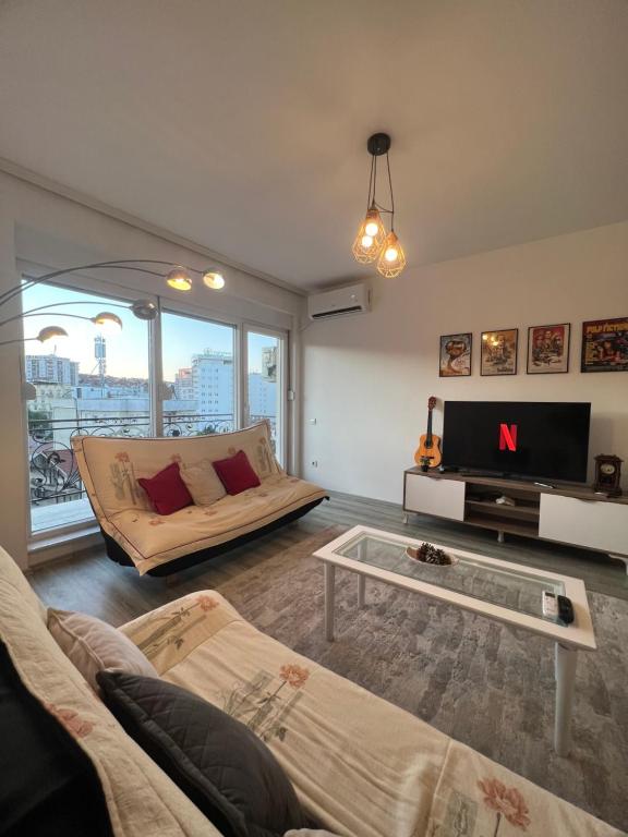 Sunset Apartment, Priština