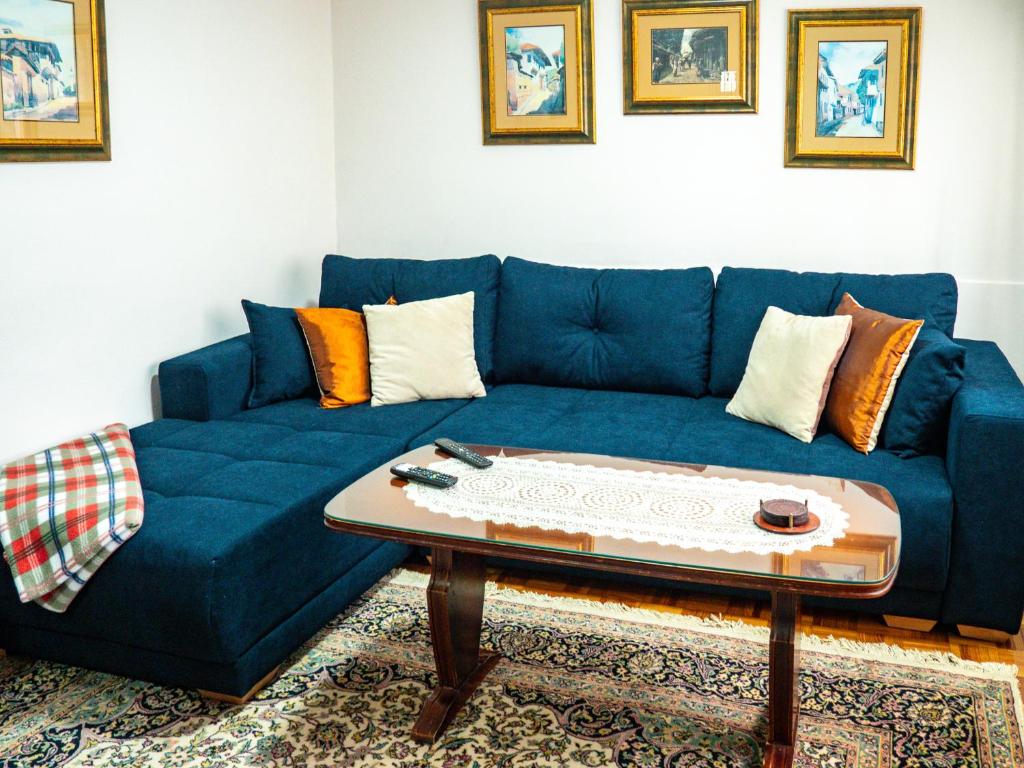 Bosnian House - 2