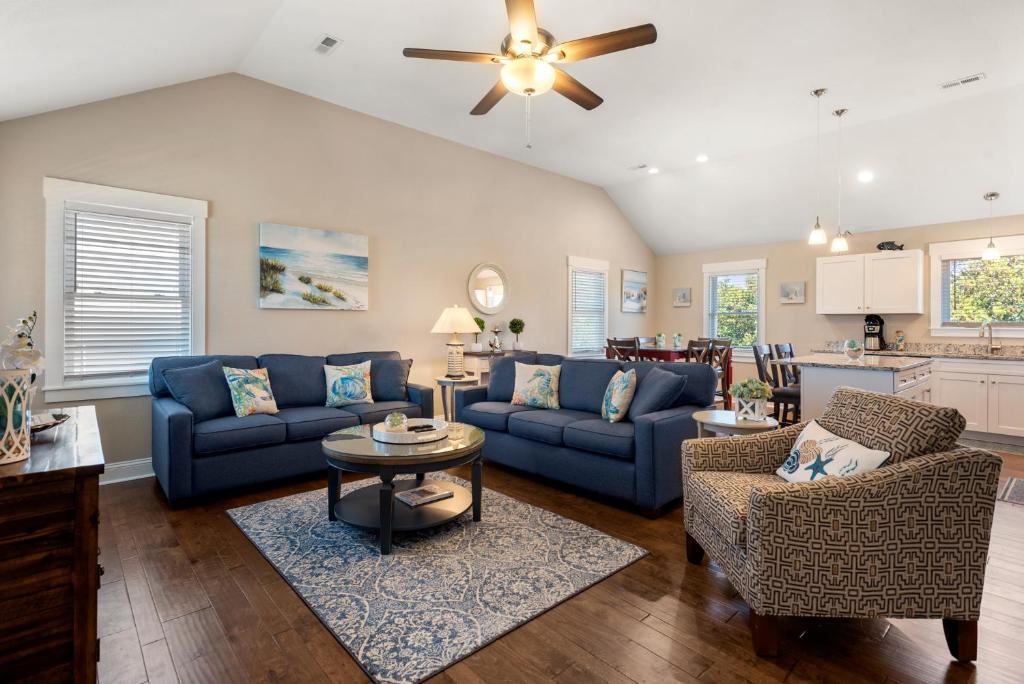 Zs Escape, Kill Devil Hills