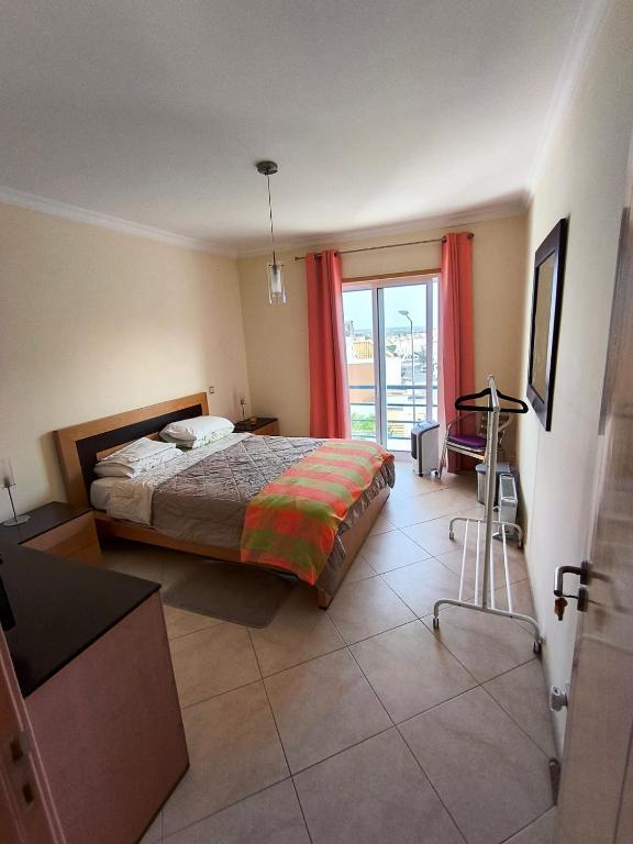 Quarto Apartamento em Tavira, Bicas