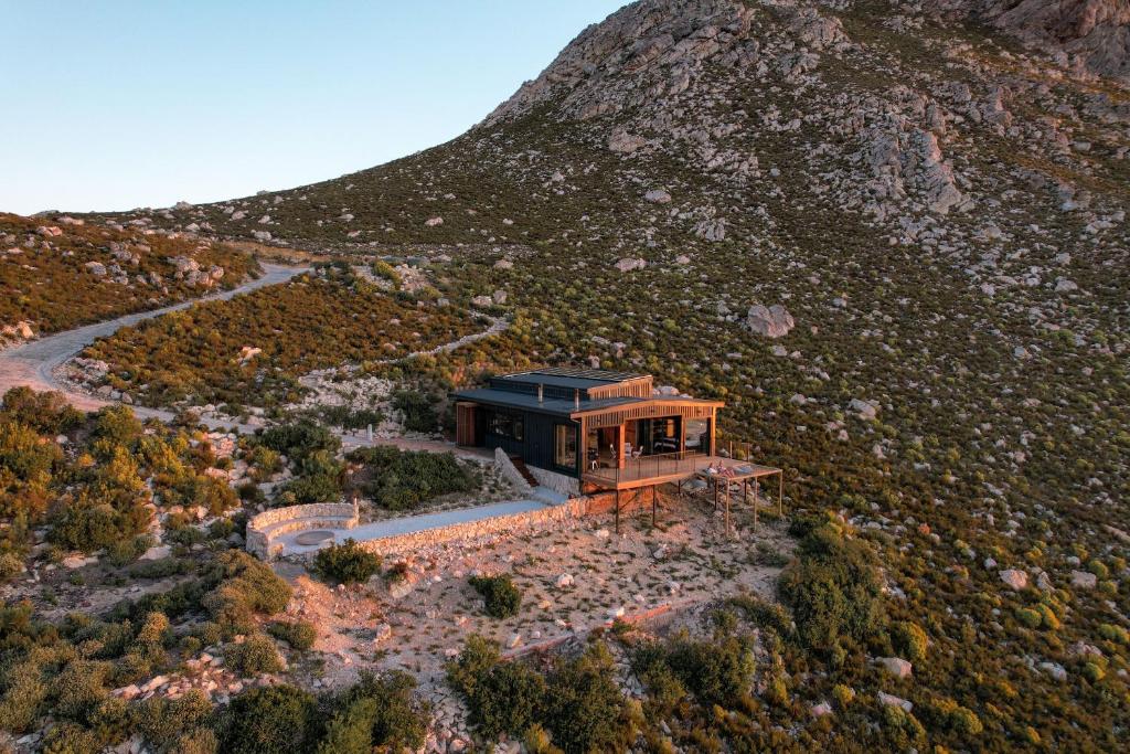 Klein-Hangklip, Rooiels