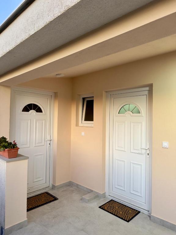 Apartments Hana - 3