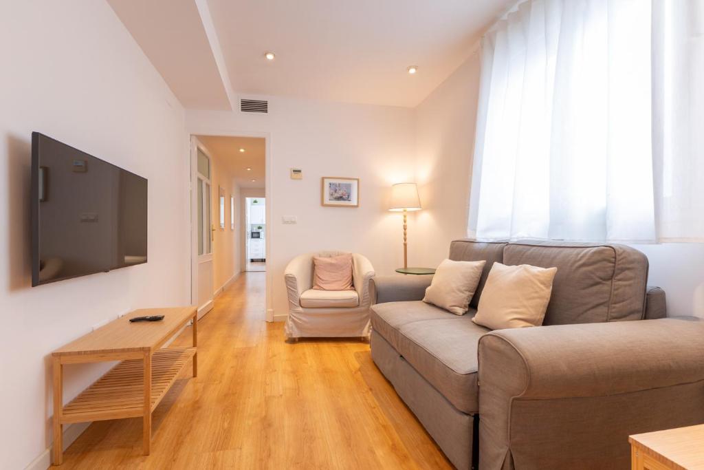 Charming 2 bedroom Apartment at Virgen de Begoña - 3