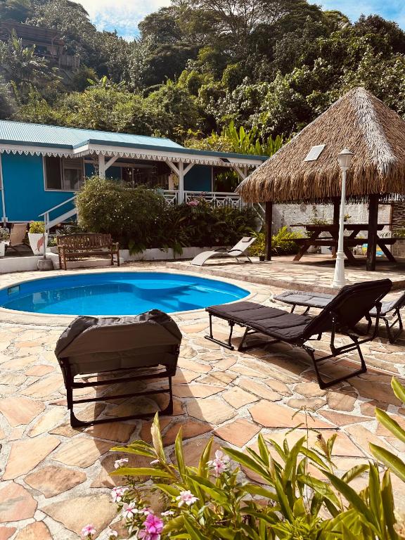 Tamaru Nui Ninamu 3 chambres 2 à 9 couchages et Studio 1 ch, Bora Bora