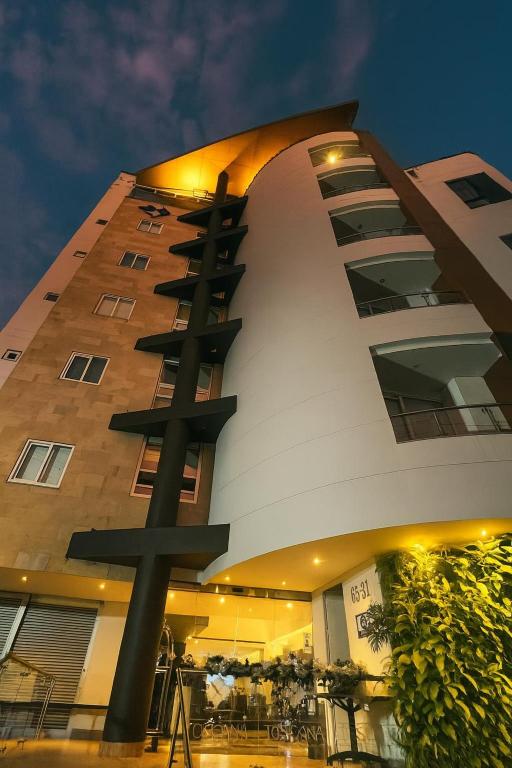 Hotel Toscana Plaza - 2