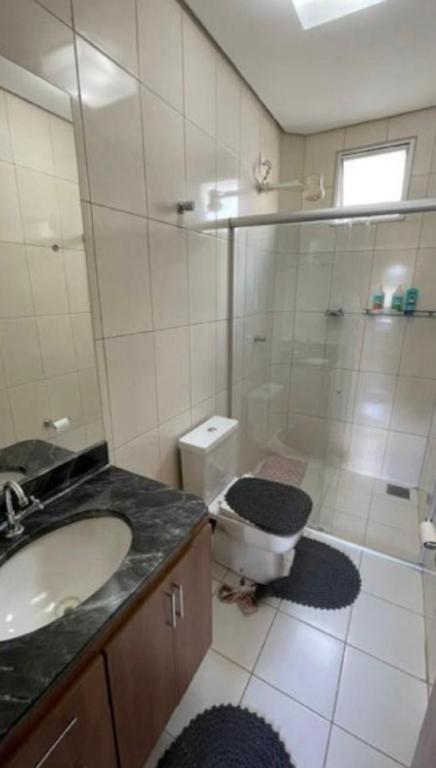 Ap Major Prates, Montes Claros