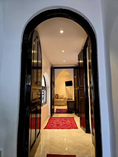 Dar Larbi, Šafšawán