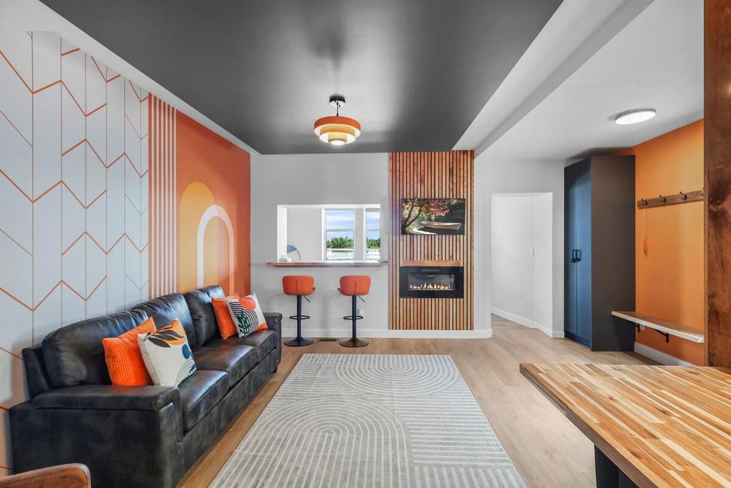 On The Dock by Westlynn, Little Current